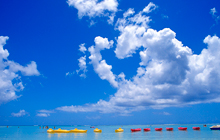 青空と海